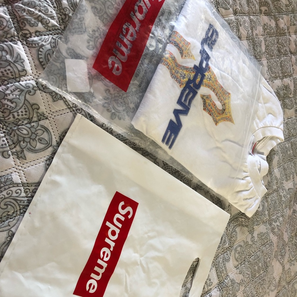 Supreme Shirt